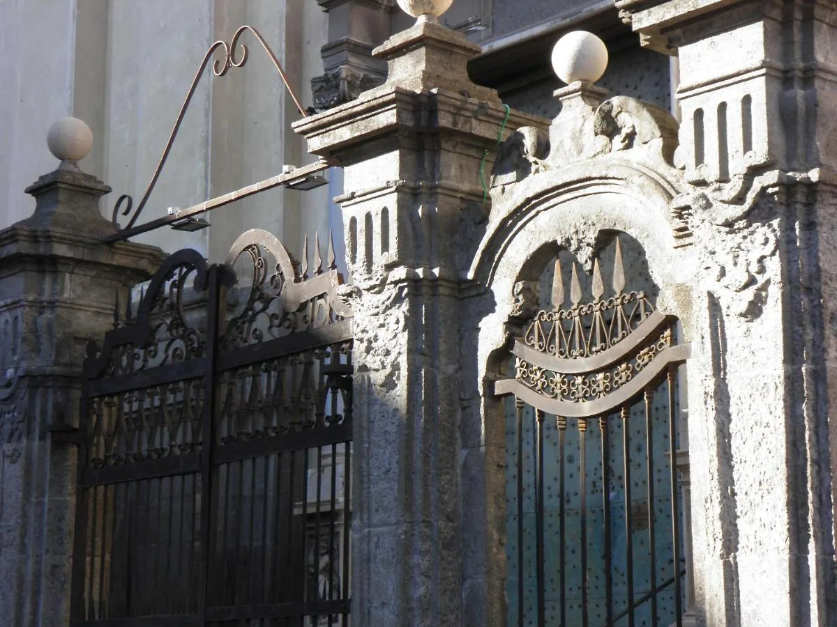 Maison d'hôtes La Stanza Di Zoe Della Luna D'Irene Naples